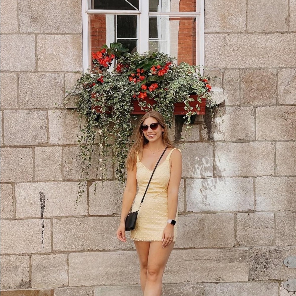 Elegant Cream Mini Dress